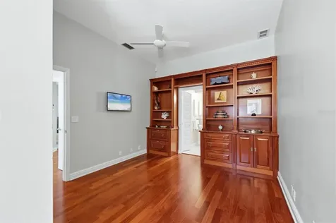 200 Cocoanut Avenue Sarasota FL 34236