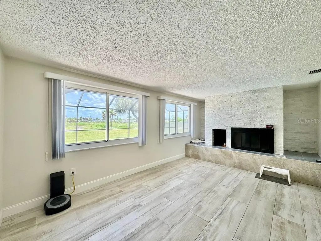 4037 Topsail Trail New Port Richey FL 34652