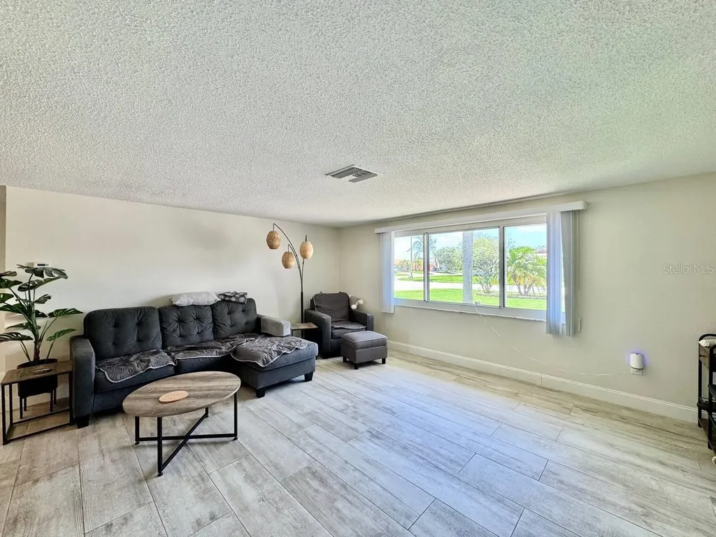 4037 Topsail Trail New Port Richey FL 34652