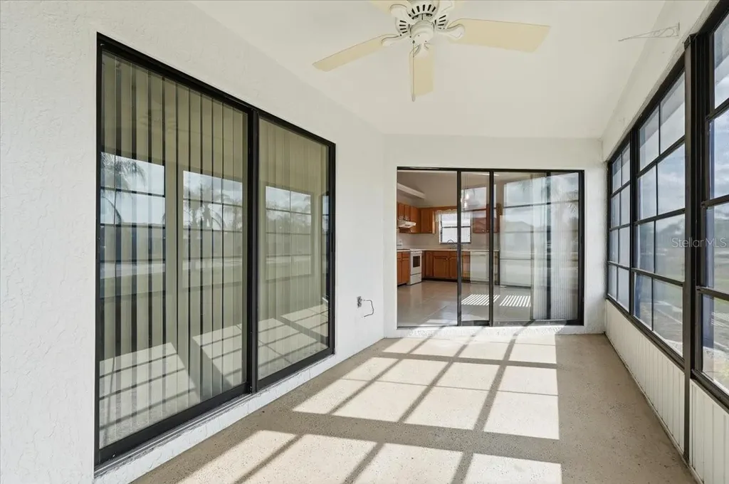 637 Cockatoo Loop Lakeland FL 33809