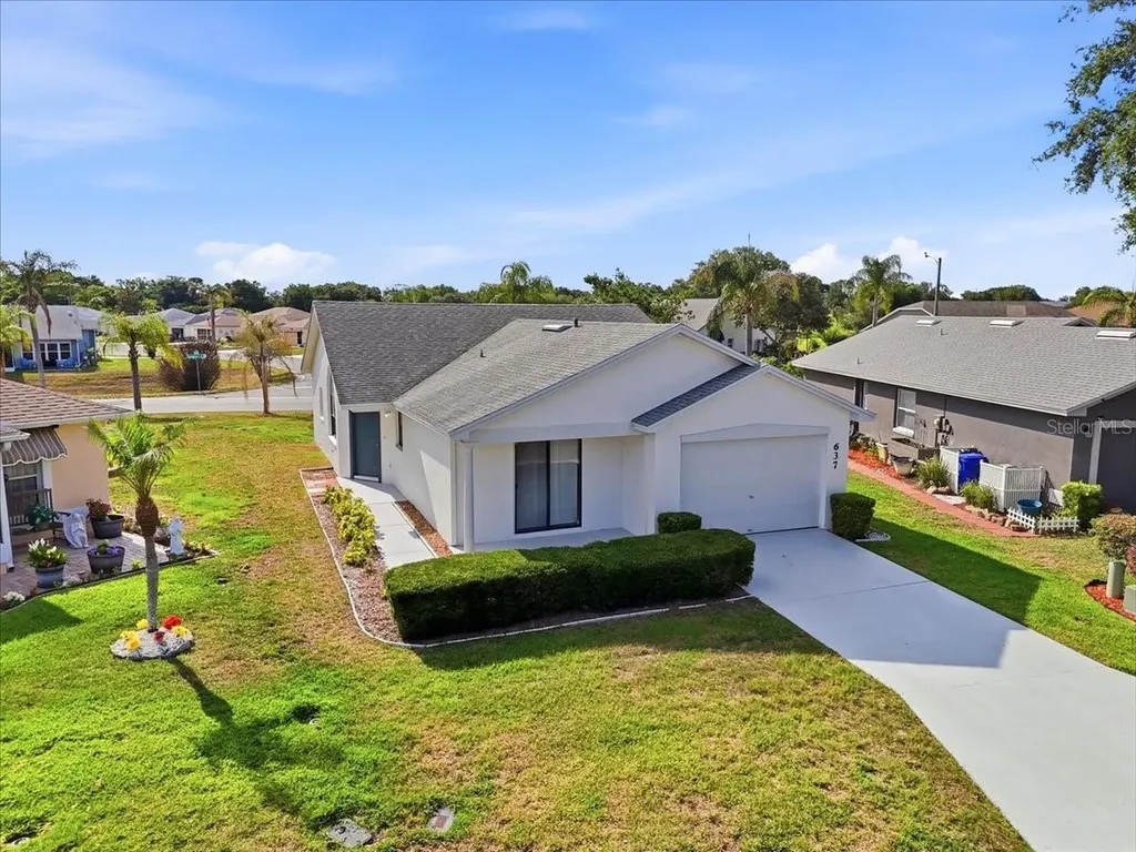 637 Cockatoo Loop Lakeland FL 33809