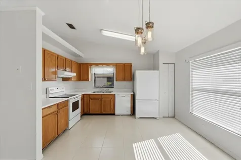 637 Cockatoo Loop Lakeland FL 33809