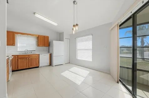 637 Cockatoo Loop Lakeland FL 33809