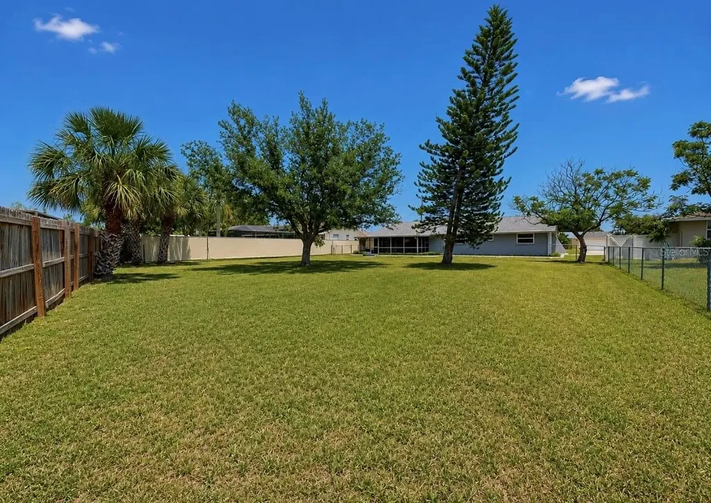 6316 Jamaica Circle E Apollo Beach FL 33572