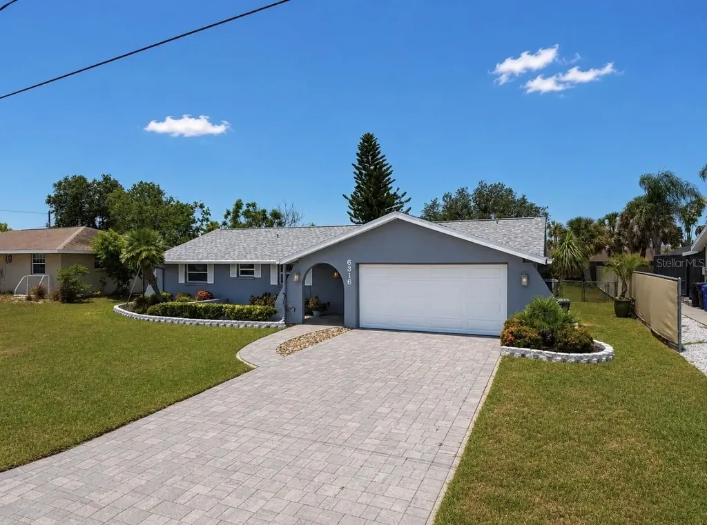 6316 Jamaica Circle E Apollo Beach FL 33572