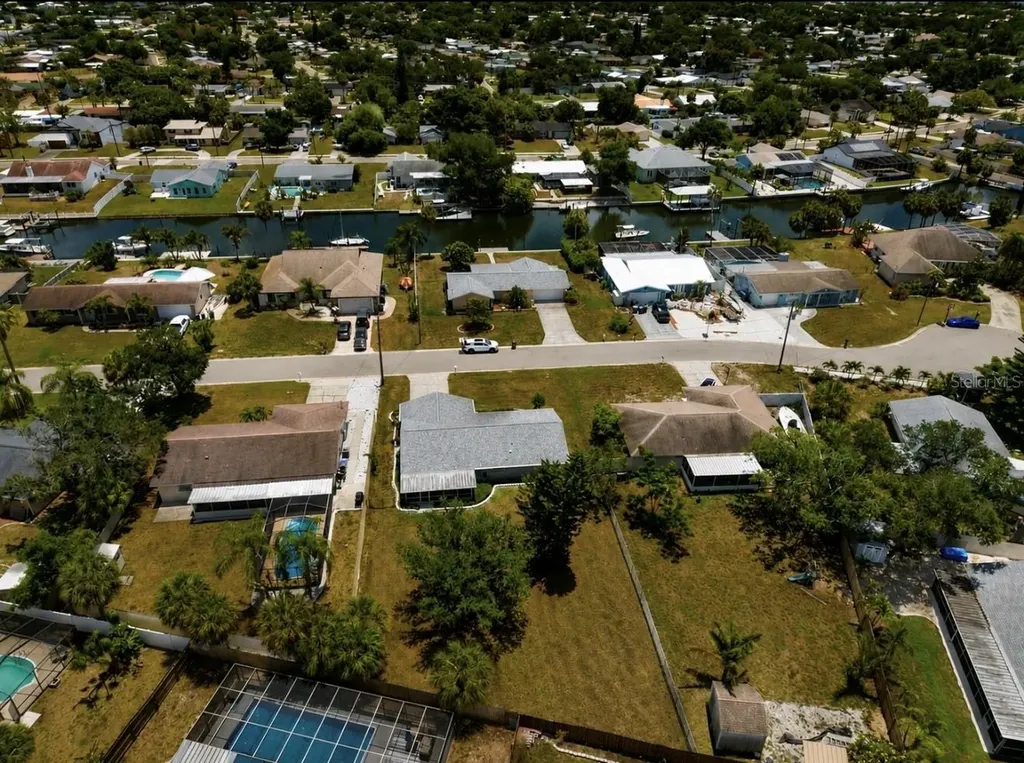 6316 Jamaica Circle E Apollo Beach FL 33572