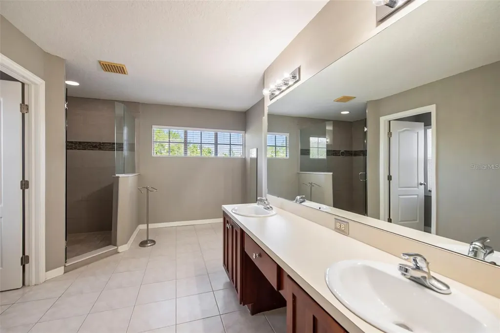 8207 Water Tower Drive Tampa FL 33619