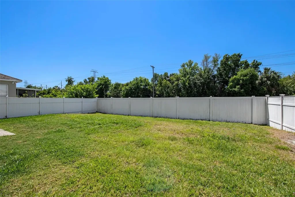 8207 Water Tower Drive Tampa FL 33619