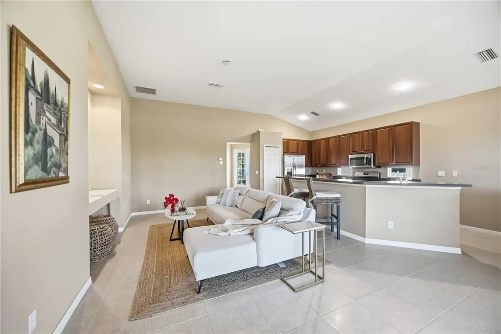 1915 Scarlett Avenue North Port FL 34289