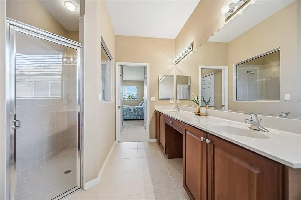 1915 Scarlett Avenue North Port FL 34289