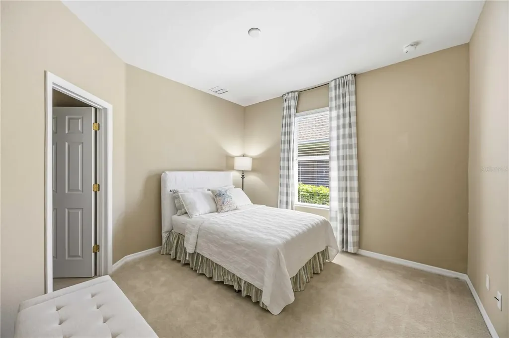 1915 Scarlett Avenue North Port FL 34289