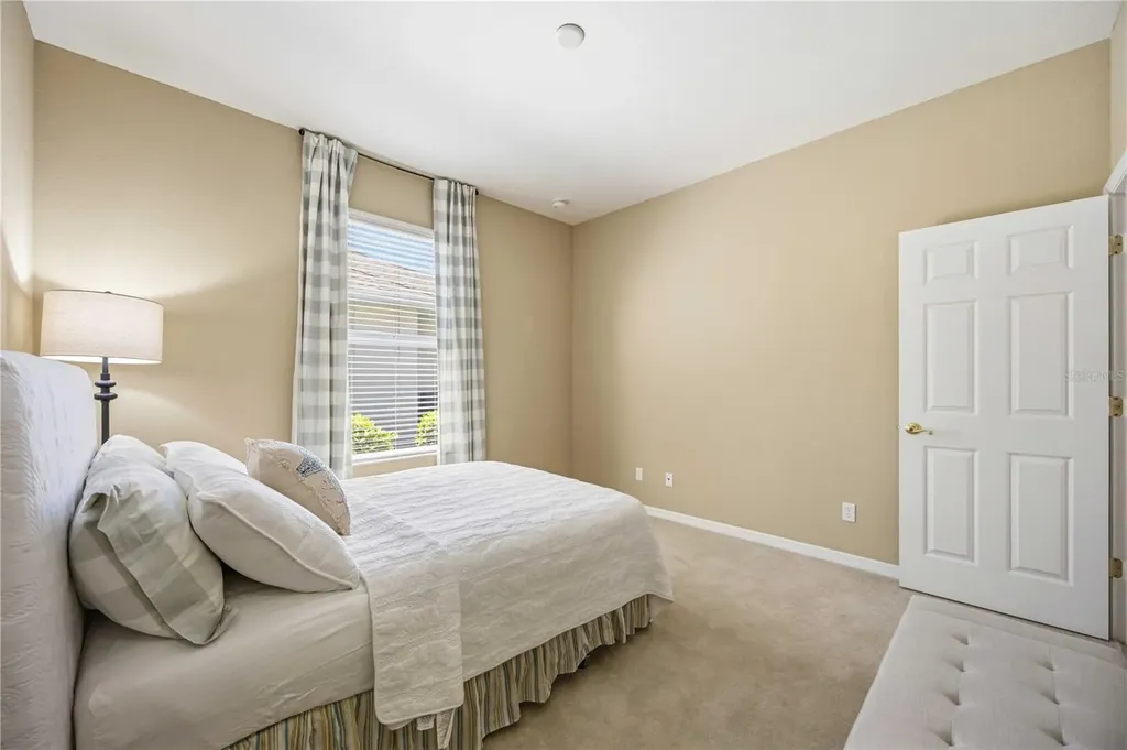 1915 Scarlett Avenue North Port FL 34289