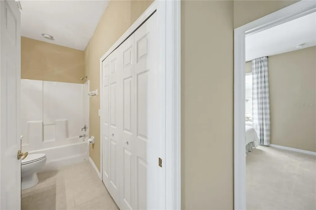 1915 Scarlett Avenue North Port FL 34289