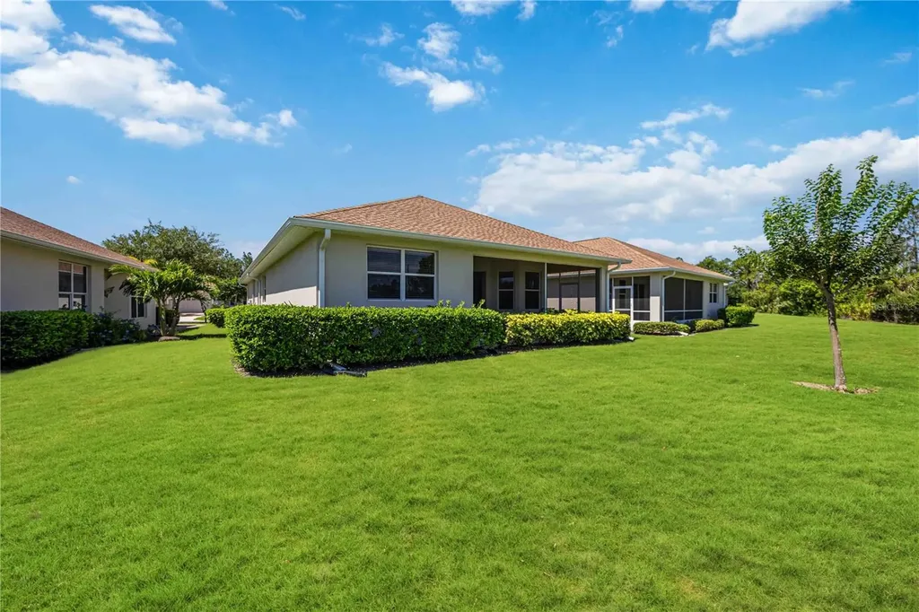1915 Scarlett Avenue North Port FL 34289