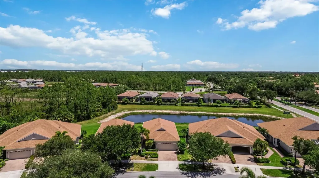 1915 Scarlett Avenue North Port FL 34289