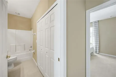 1915 Scarlett Avenue North Port FL 34289