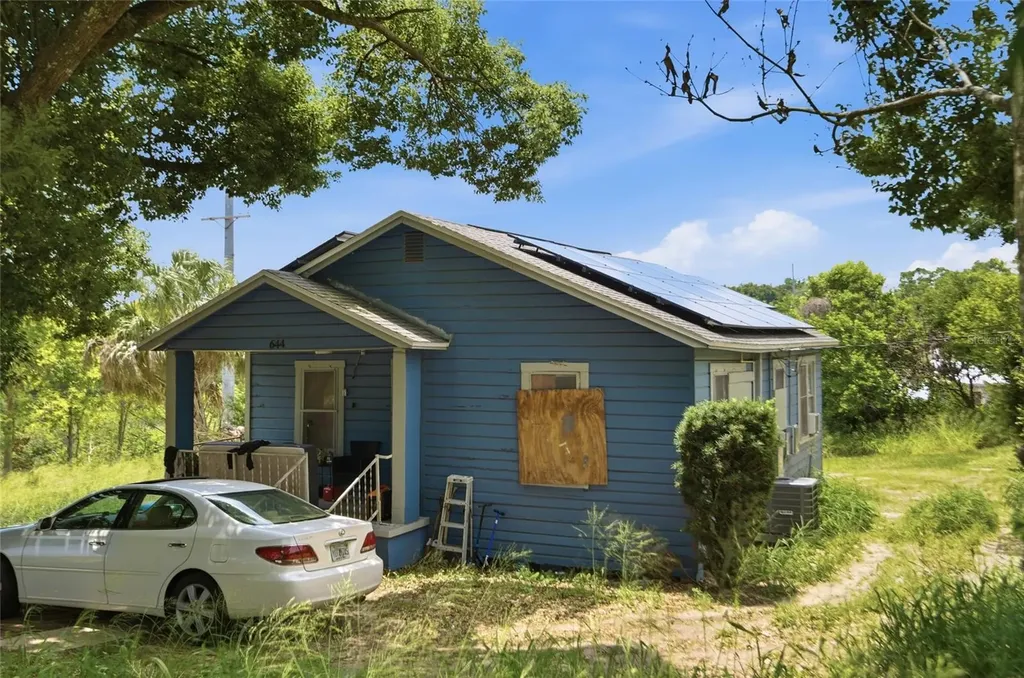 644 S 6th Street Lake Wales FL 33853
