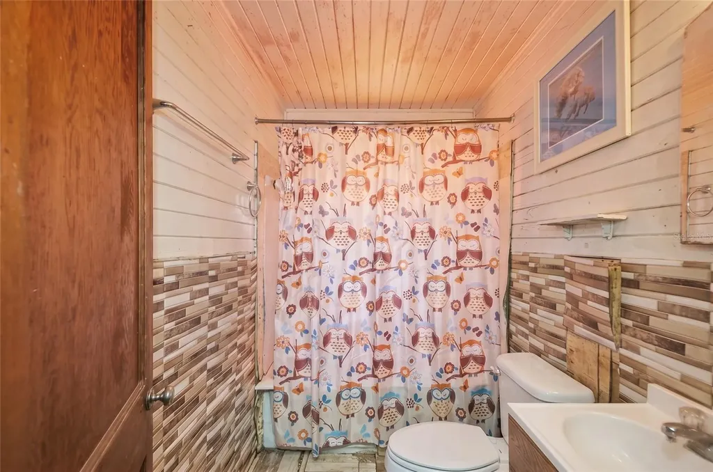 644 S 6th Street Lake Wales FL 33853