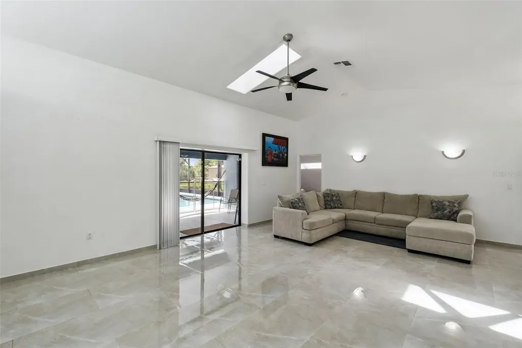 7035 Big Bend Drive St Cloud FL 34771