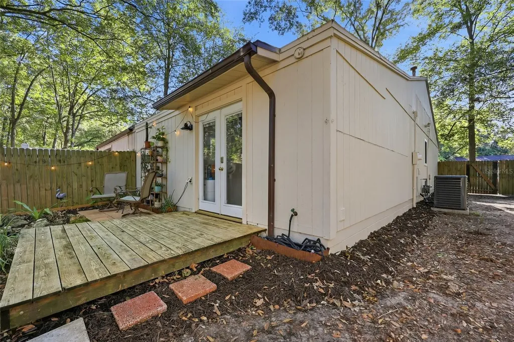 2022 SW 70th Terrace Gainesville FL 32607