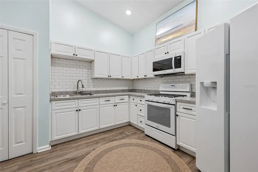 2022 SW 70th Terrace Gainesville FL 32607