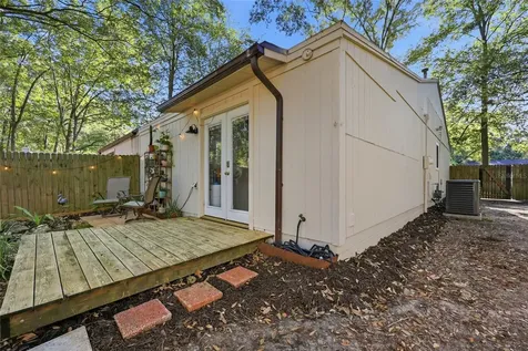 2022 SW 70th Terrace Gainesville FL 32607