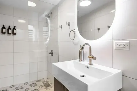 115 Santa Cecilia San Juan PR 00911