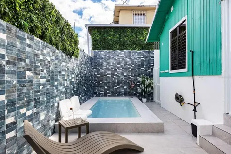 115 Santa Cecilia San Juan PR 00911