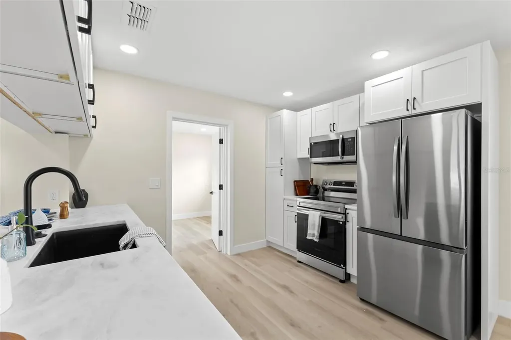 4430 Carson Street NE St Petersburg FL 33703