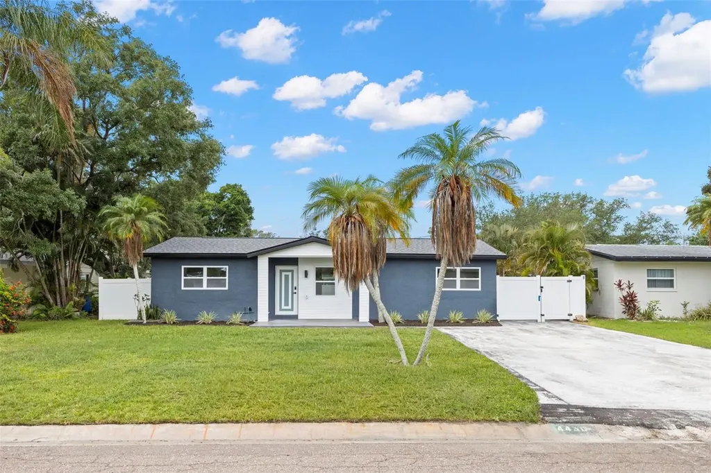 4430 Carson Street NE St Petersburg FL 33703