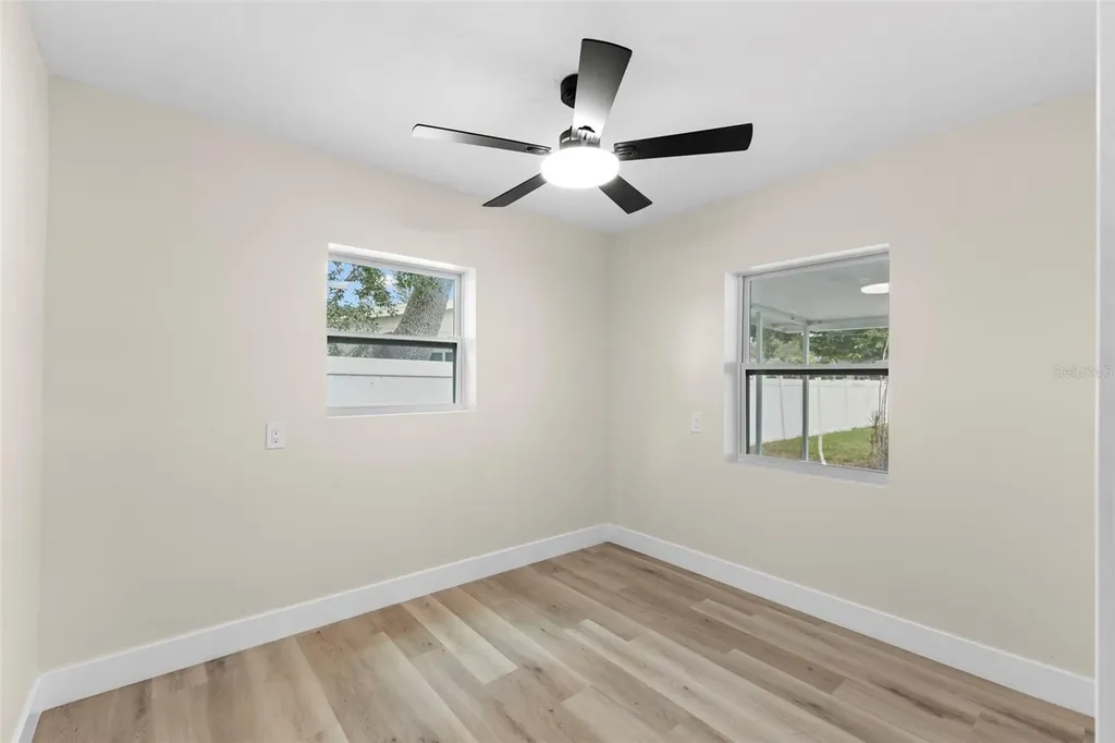 4430 Carson Street NE St Petersburg FL 33703