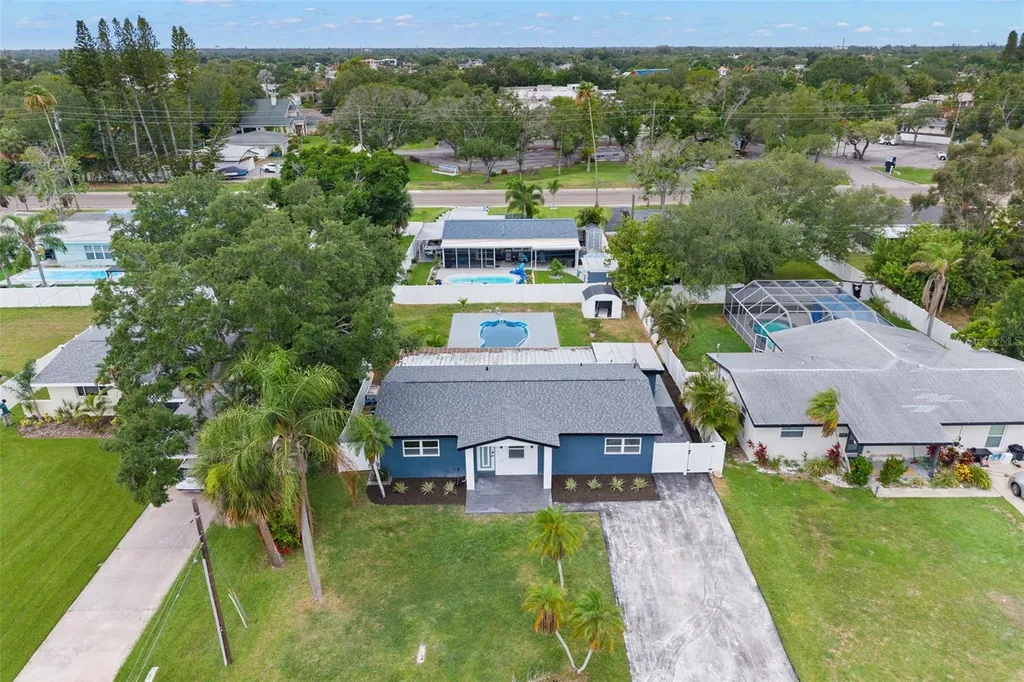 4430 Carson Street NE St Petersburg FL 33703