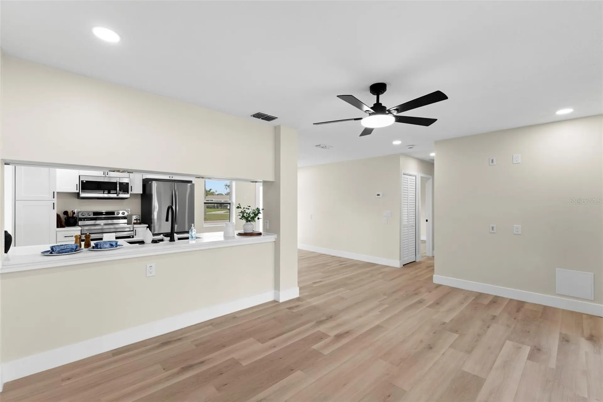 4430 Carson Street NE St Petersburg FL 33703