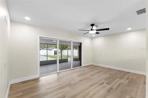 4430 Carson Street NE St Petersburg FL 33703