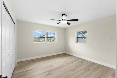 4430 Carson Street NE St Petersburg FL 33703