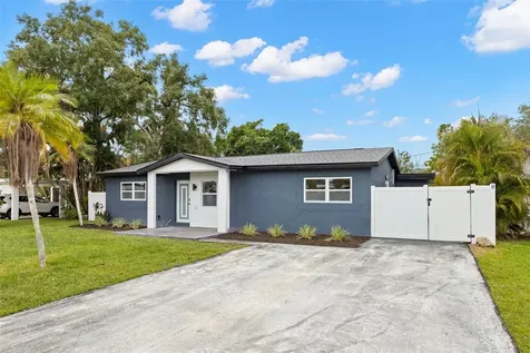 4430 Carson Street NE St Petersburg FL 33703