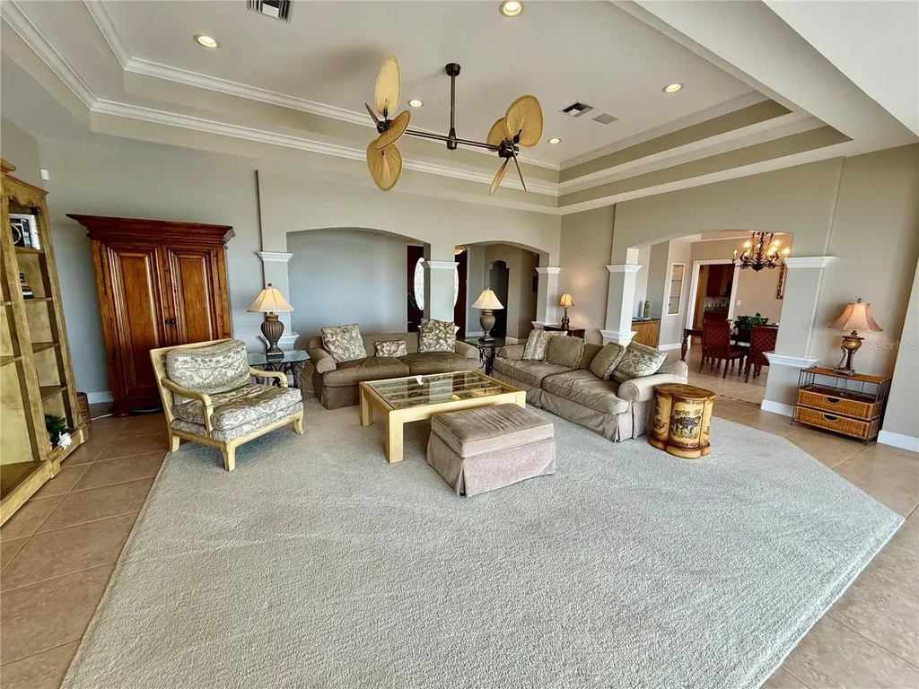 376 W Royal Flamingo Drive Sarasota FL 34236