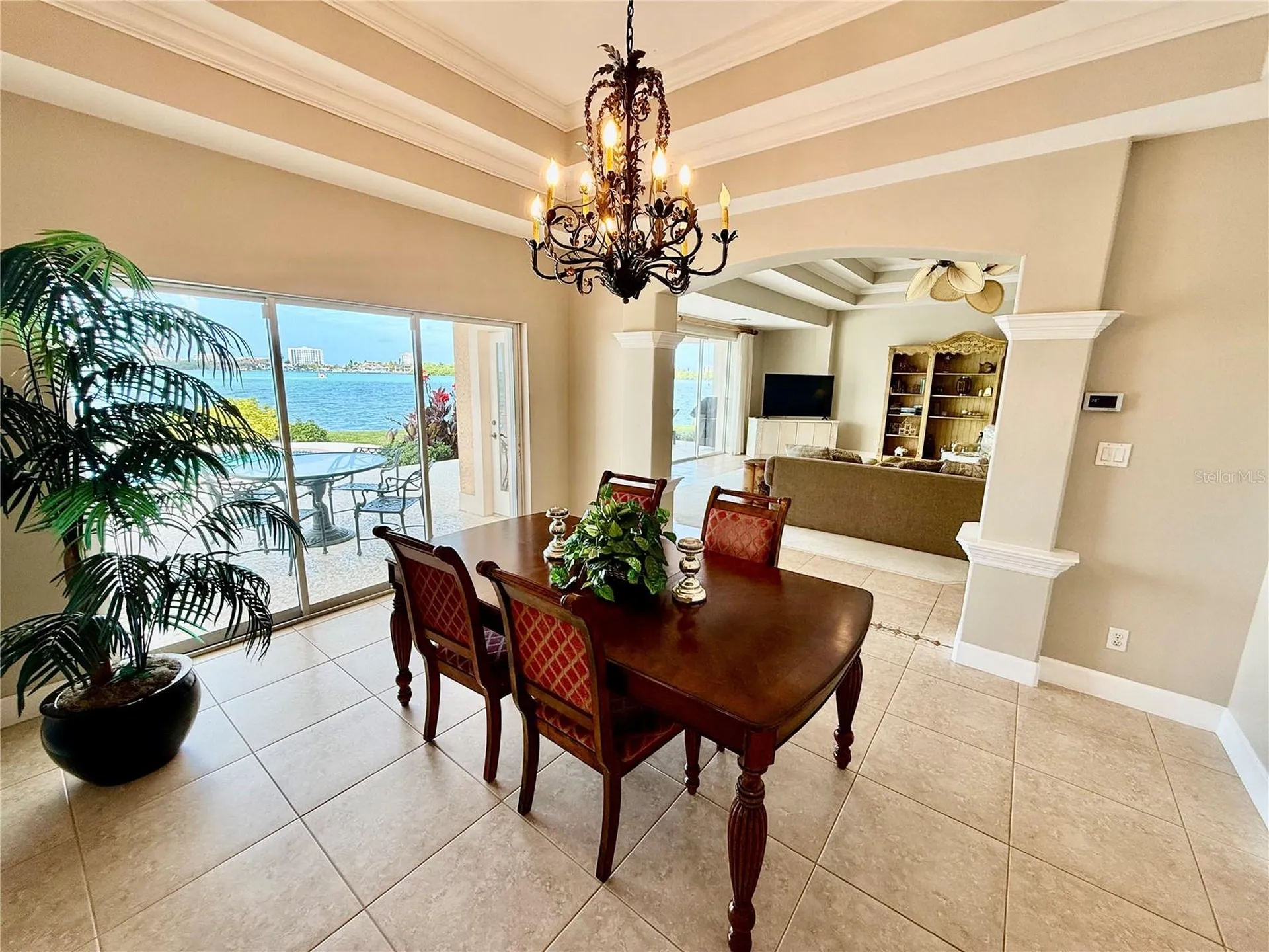 376 W Royal Flamingo Drive Sarasota FL 34236