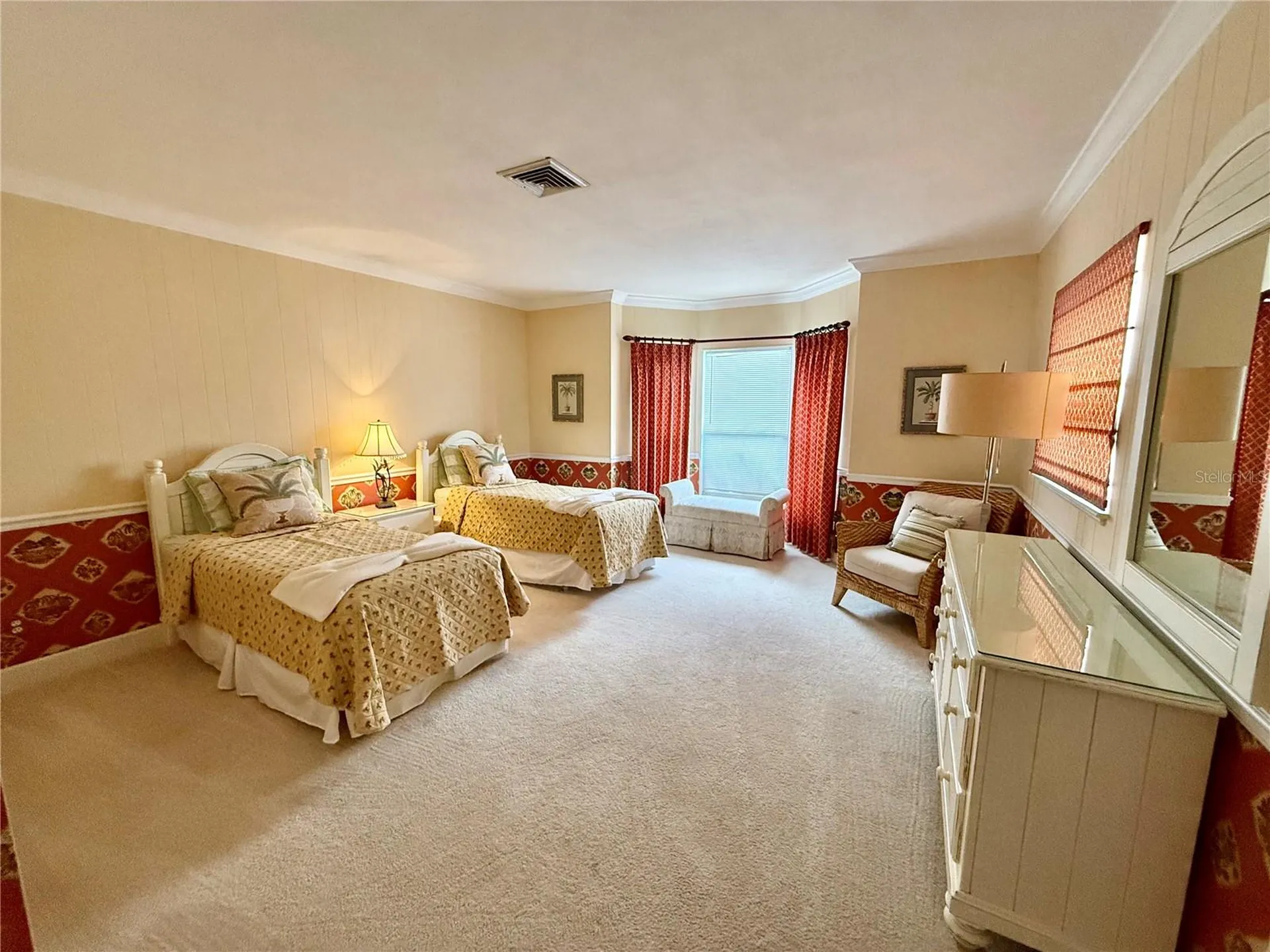 376 W Royal Flamingo Drive Sarasota FL 34236