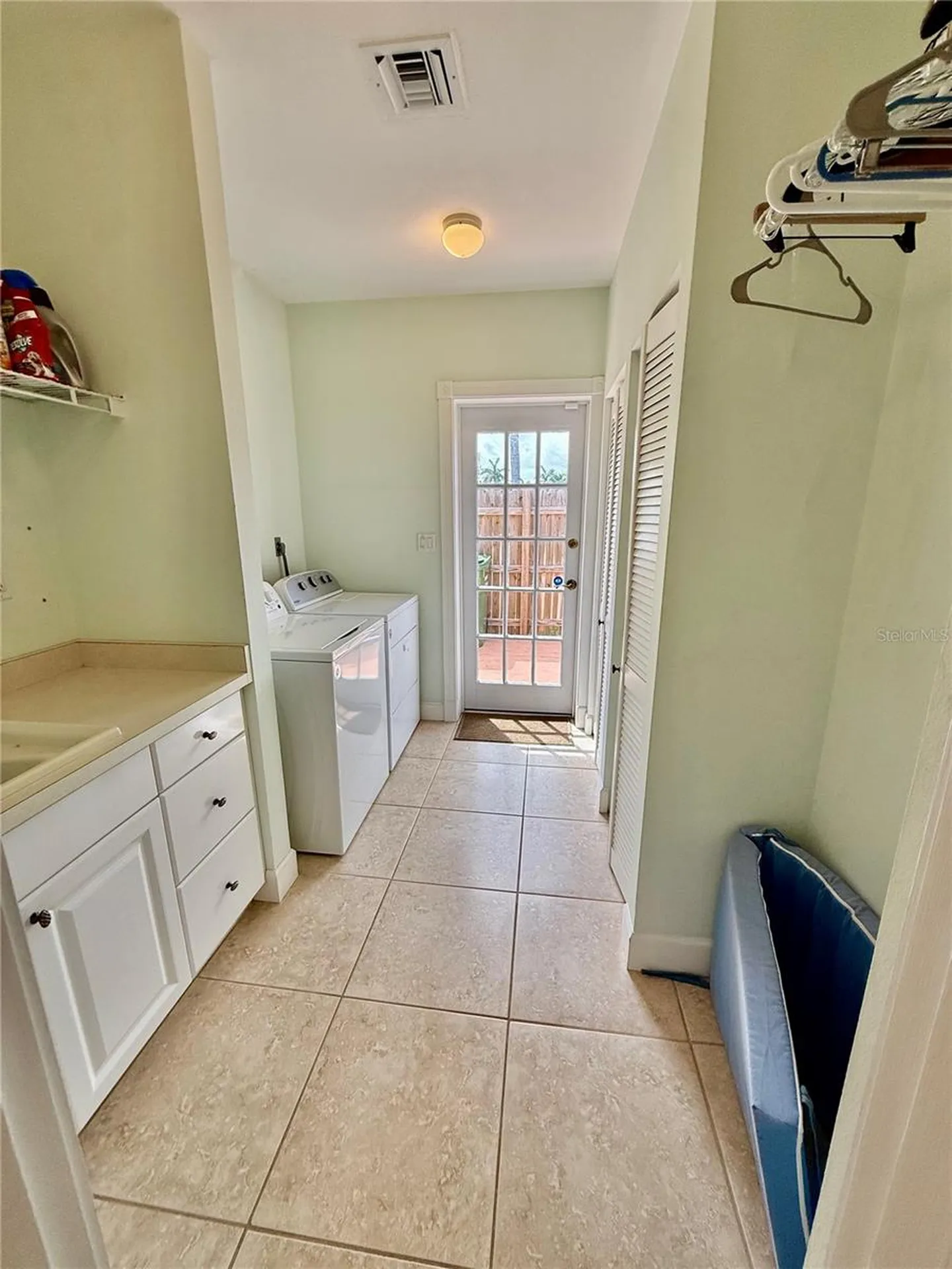 376 W Royal Flamingo Drive Sarasota FL 34236