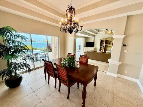 376 W Royal Flamingo Drive Sarasota FL 34236