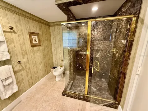 376 W Royal Flamingo Drive Sarasota FL 34236