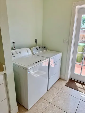 376 W Royal Flamingo Drive Sarasota FL 34236
