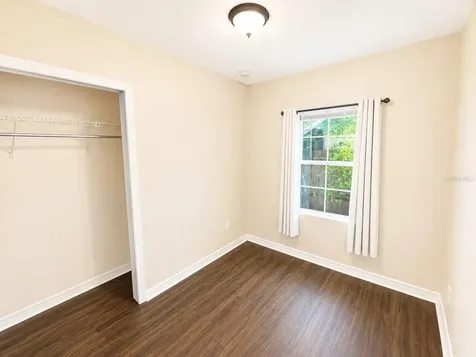 201 35th Street S St Petersburg FL 33711