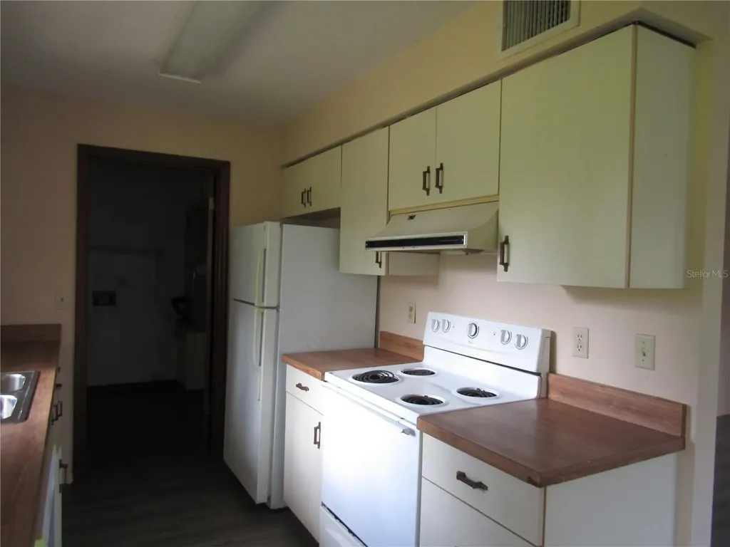 993 Foote Street Eustis FL 32726