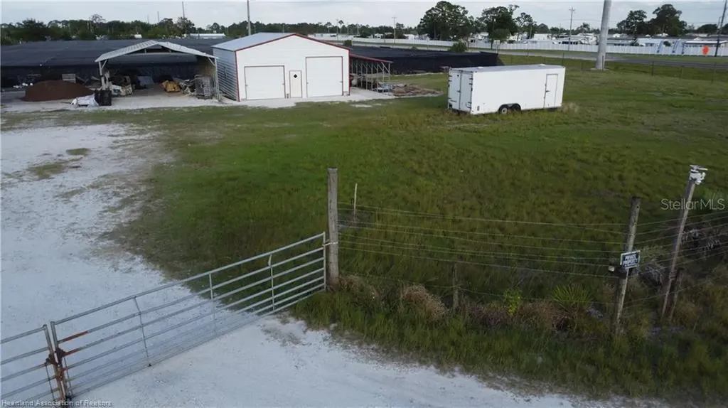 300 Sr-70 E Lake Placid FL 33852