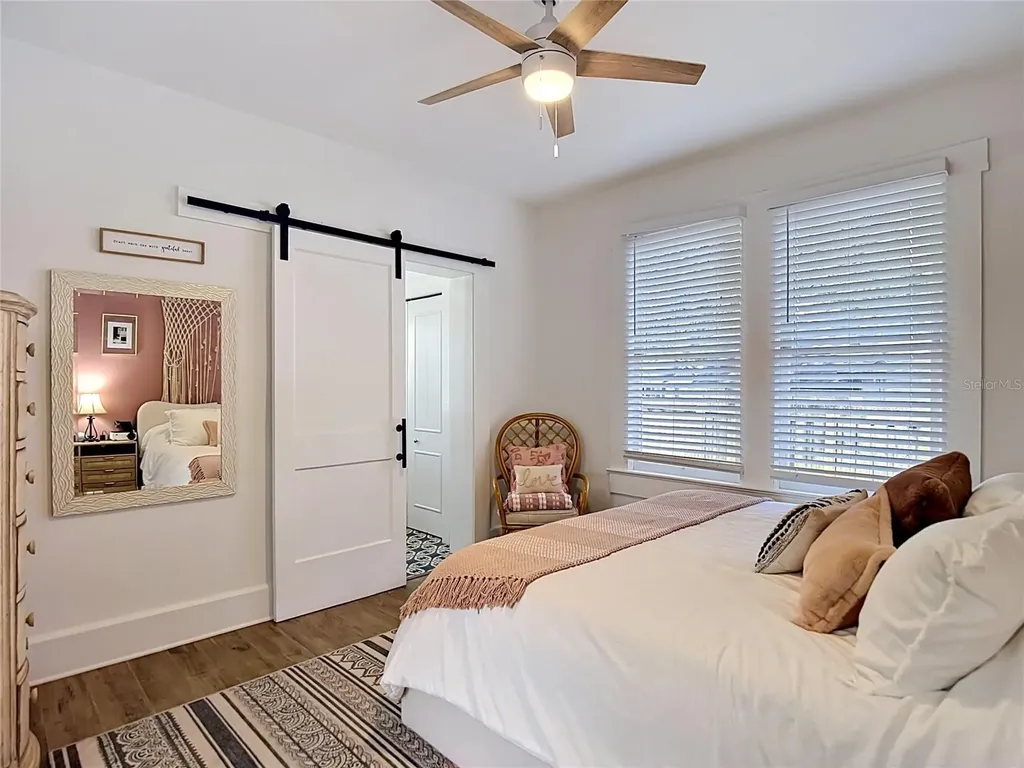 105 W Elm Street Tampa FL 33604