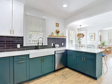 105 W Elm Street Tampa FL 33604