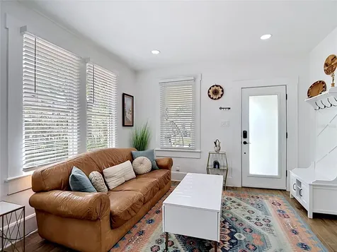 105 W Elm Street Tampa FL 33604