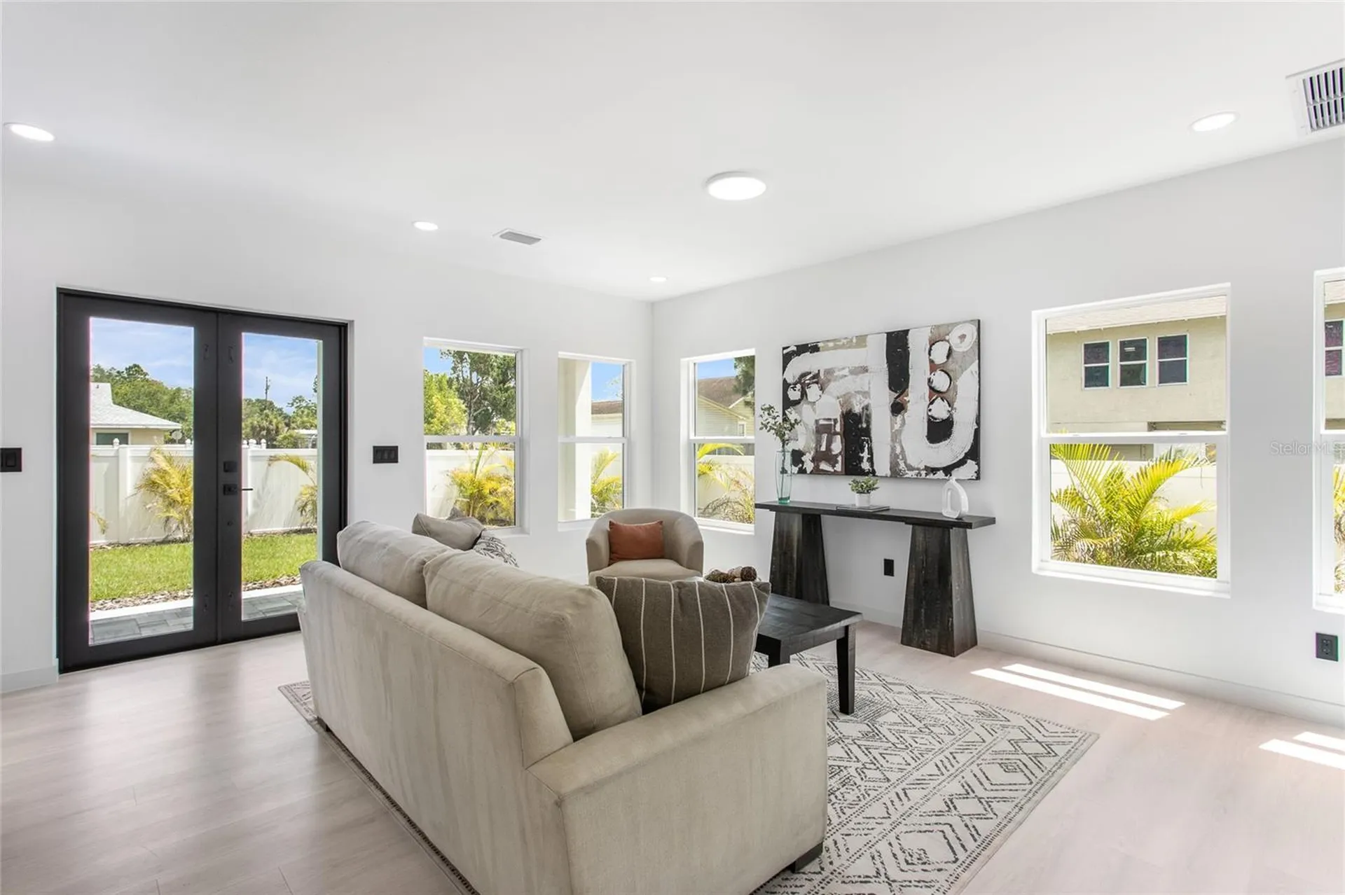 4601 Queensboro Avenue S St Petersburg FL 33711